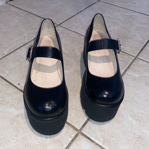 mary janes, size 9, black